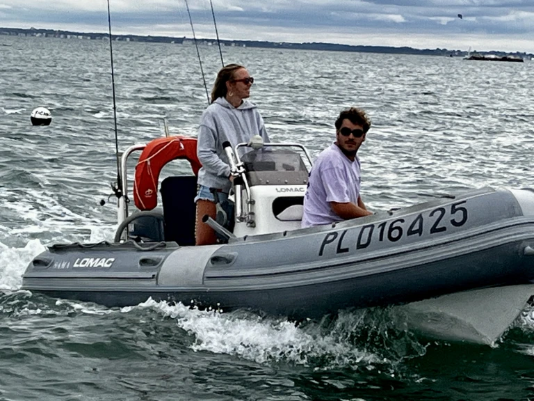 Pronájem Polotuhá loď v Quiberon -Lomac Lomac 460 Club