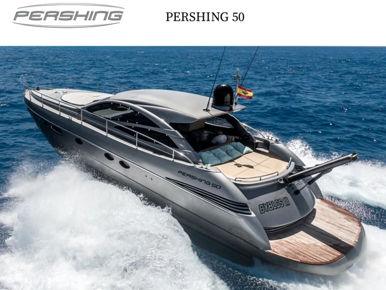 Pronájem Motorová loď Pershing s licencí