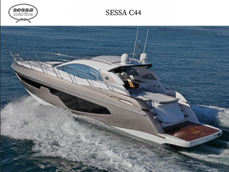 Sessa Marine C40 jednotlivci a charterové společnosti v Ibiza Town