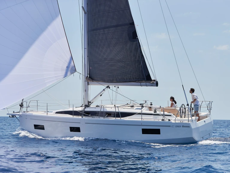 Pronájem jachty v Portoferraio -Bavaria Bavaria C38 na Samboatu