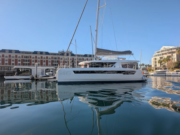 Pronájem lodi Zanzibar lákavé ceny Leopard 46