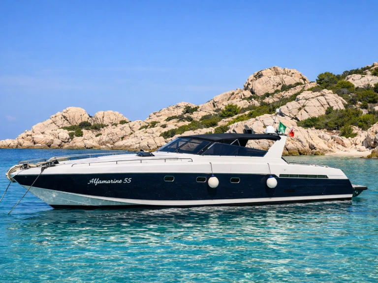 Pronájem Jachta Alfamarine s licencí