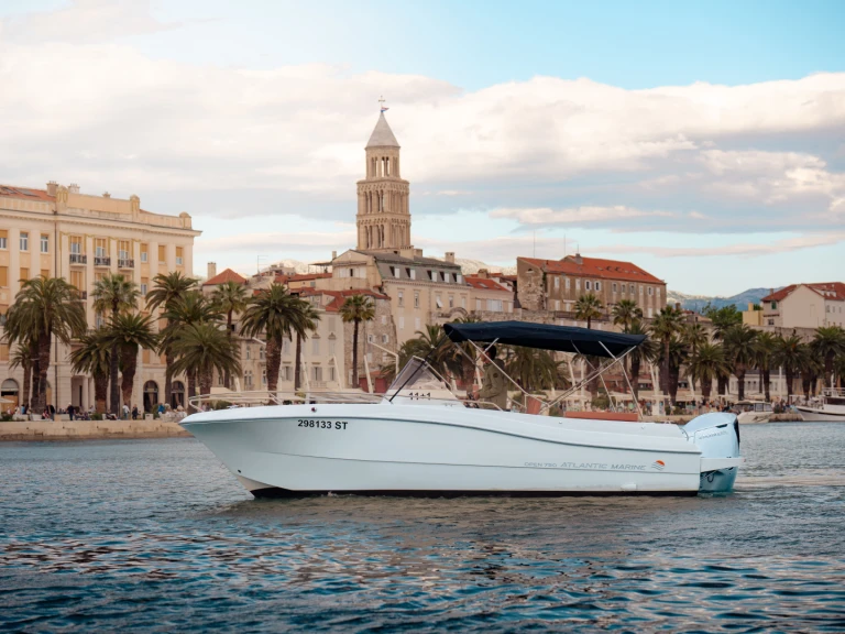 Pronajmout si Atlantic open 750 v Split Port