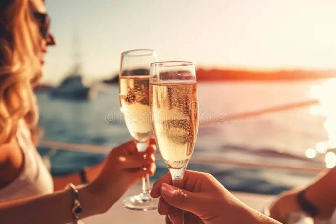 Pronajmout Motorová loď se skipperem či ne Grand Banks v Cannes