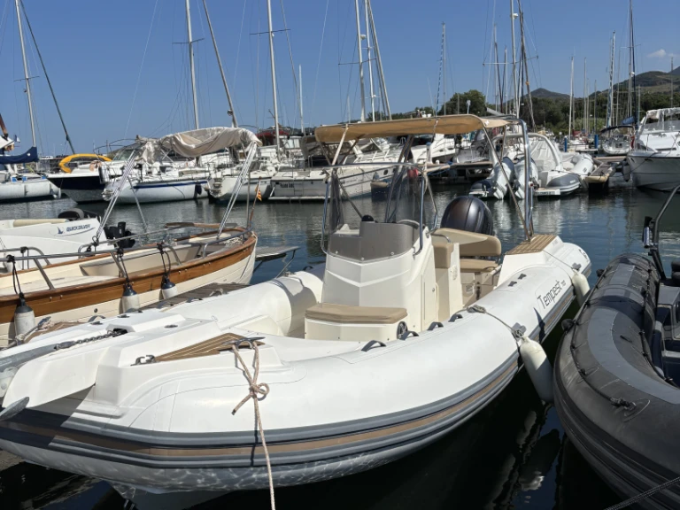 Pronájem jachty v Argelès-sur-Mer -Capelli Tempest 700 na Samboatu