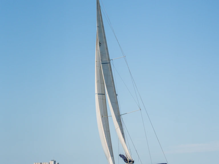 Jeanneau Sun Odyssey 42.1 jednotlivci a charterové společnosti v Lisabon