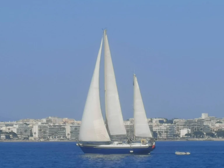 Pronájem lodi Dufour Sortilege 41 v Marseille na Samboatu