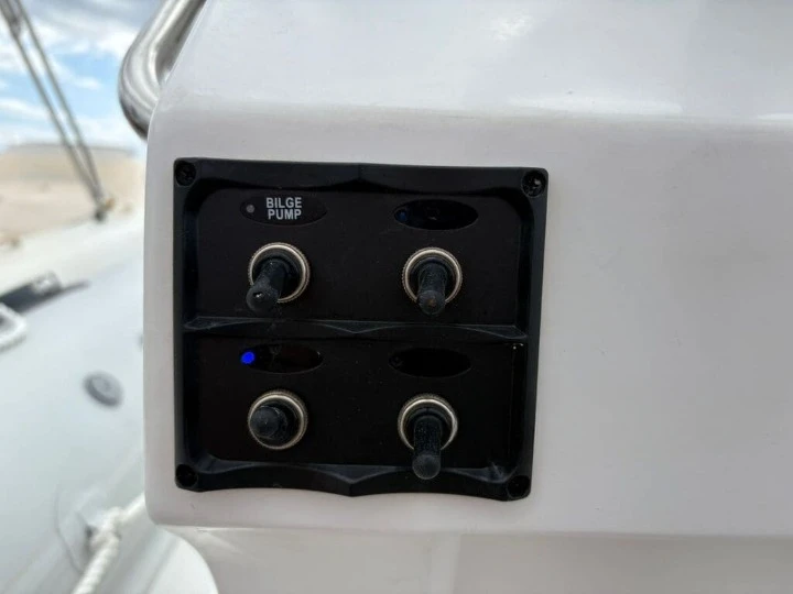 Pronájem lodi Golden Ship Aura 520 v Palamos na Samboatu
