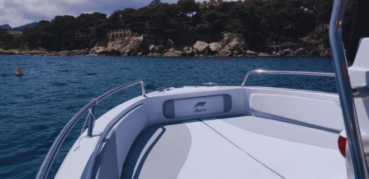 Pronájem lodi Palamos lákavé ceny 19 XL