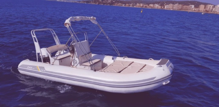 Zar Mini Rib 10 jednotlivci a charterové společnosti v Palamos