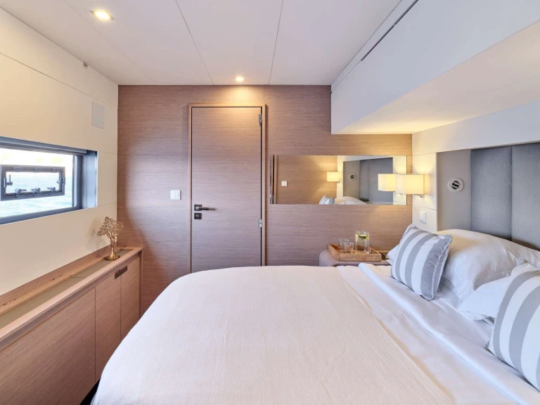 Pronájem lodi Kallithéa lákavé ceny Fountaine Pajot Alegria 67 (4 cab)