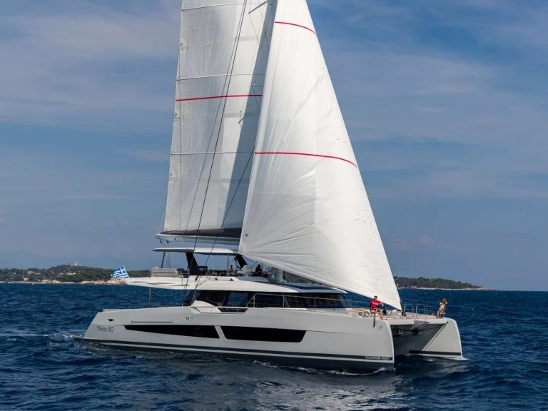 Fountaine Pajot Fountaine Pajot Thira 80 jednotlivci a charterové společnosti v Nea Peramos