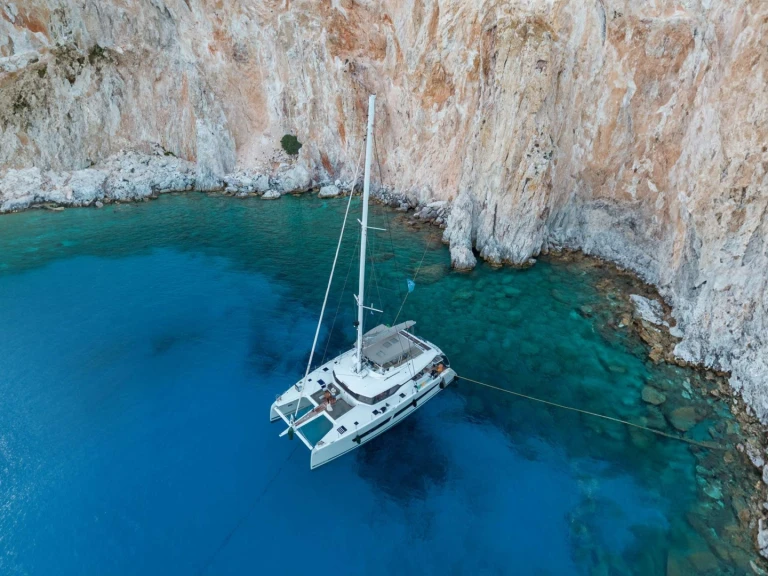 Pronajmout Katamarán se skipperem či ne Fountaine Pajot v Nea Peramos