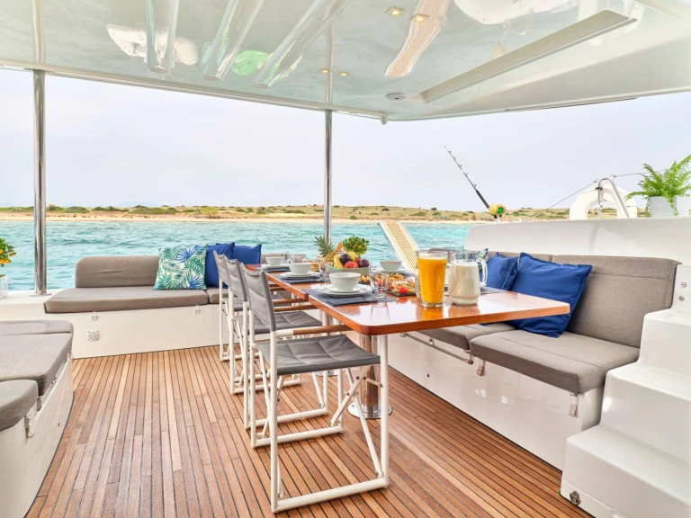 Pronájem lodi Lagoon Lagoon 50 v Alimos na Samboatu
