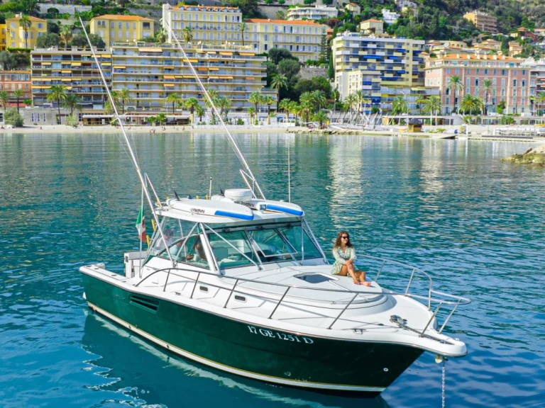 Pronájem lodi Marseille lákavé ceny 3400