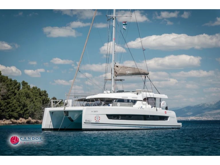 Pronajmout si Bali Bali Catspace[G] v Kaštel Gomilica