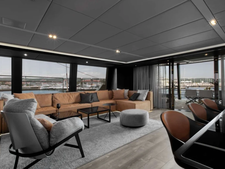 Pronájem lodi Sunreef Sunreef 80 (4 cab) v Nea Peramos na Samboatu