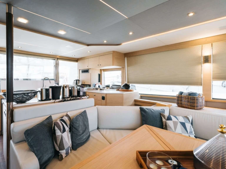 Pronájem Motorová loď v Lavrio -Aquila Aquila 54 Yacht