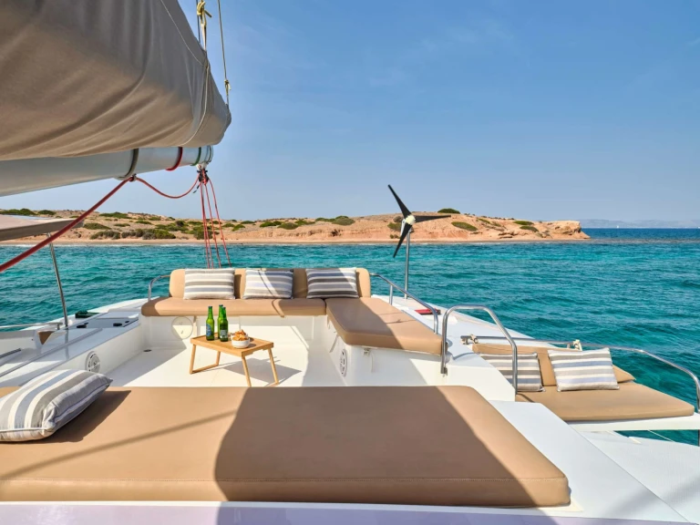 Fountaine Pajot Fountaine Pajot Sanya 57 (5 cab) jednotlivci a charterové společnosti v Nea Peramos