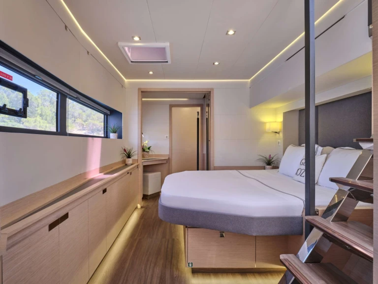 Pronájem Katamarán Fountaine Pajot s licencí
