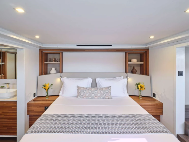 Pronájem lodi Vouliagméni lákavé ceny Fountaine Pajot Power 80 (5 cab)