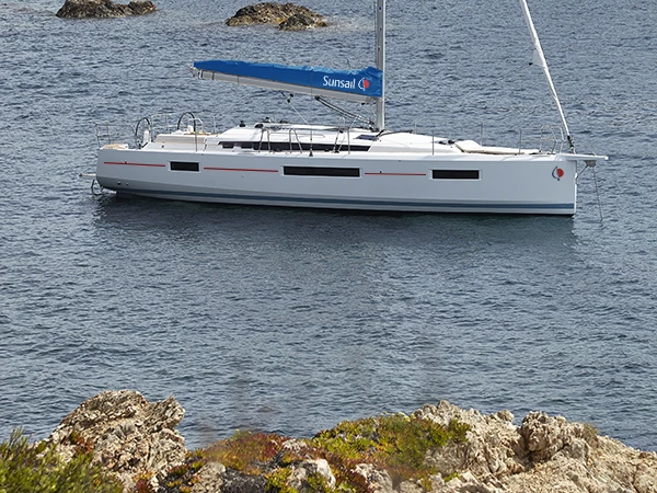 Pronajmout si Jeanneau Sun Odyssey 440 v Antigua Island