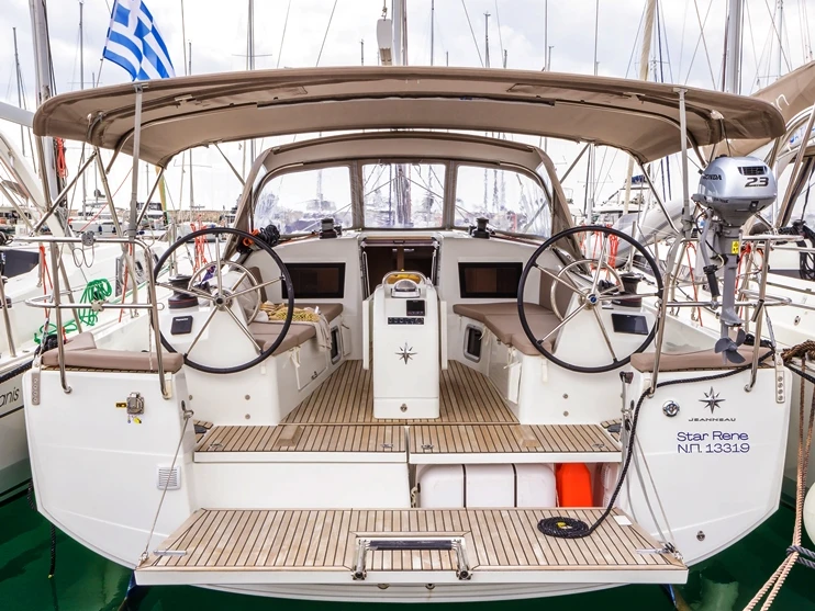 Pronájem Plachetnice v Lavrio -Jeanneau Sun Odyssey 410
