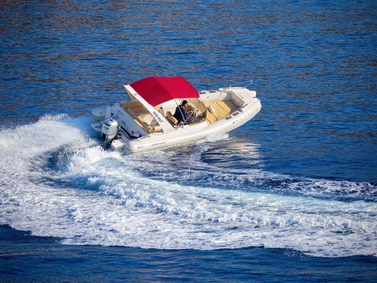Pronájem lodi Inmark-Marine Aquamax BF-23F v Hvar  na Samboatu