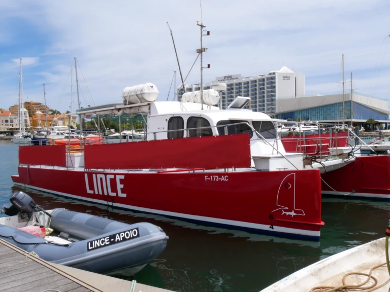 Custom Custom jednotlivci a charterové společnosti v Vilamoura