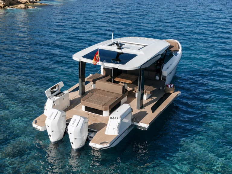 Pronájem lodi Saxdor Saxdor 400 GTO v Palma de Mallorca na Samboatu