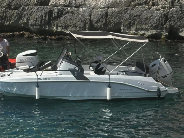 Pronájem lodi Bénéteau Flyer 6.6 SUNdeck v Francie na Samboatu