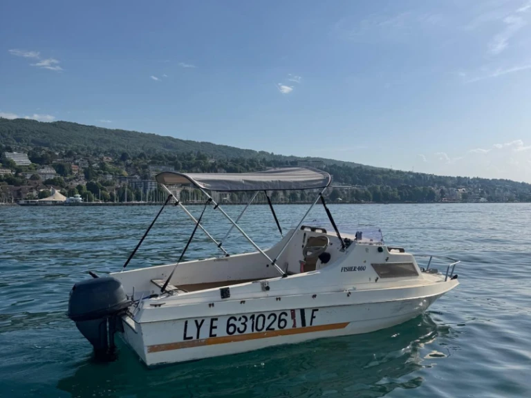 Pronájem lodi Évian-les-Bains lákavé ceny Fisher 460