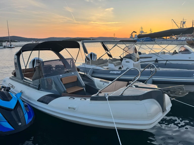 Pronájem Polotuhá loď v Biograd Na Moru -Solemar 22