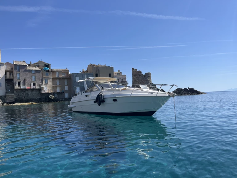 Fiart Fiart 32 Genius jednotlivci a charterové společnosti v Bastia