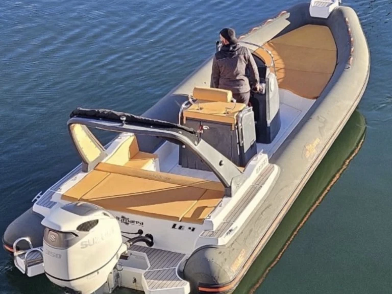 Pronajmout si Altamarea Wave 27 v Cannes