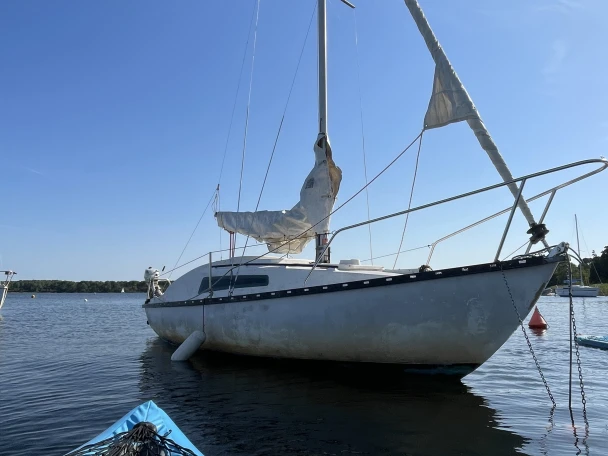 Pronájem jachty v Lacanau -Cnso Jidzo na Samboatu