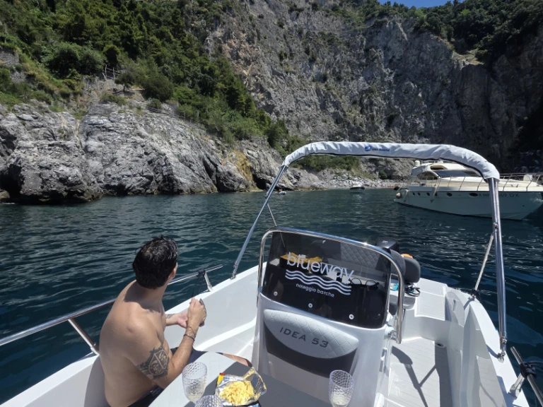 Pronajmout si Idea Marine Idea 53 v Salerno