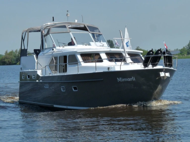 Motorová loď k pronájmu v Akkrum za nejlepší cenu