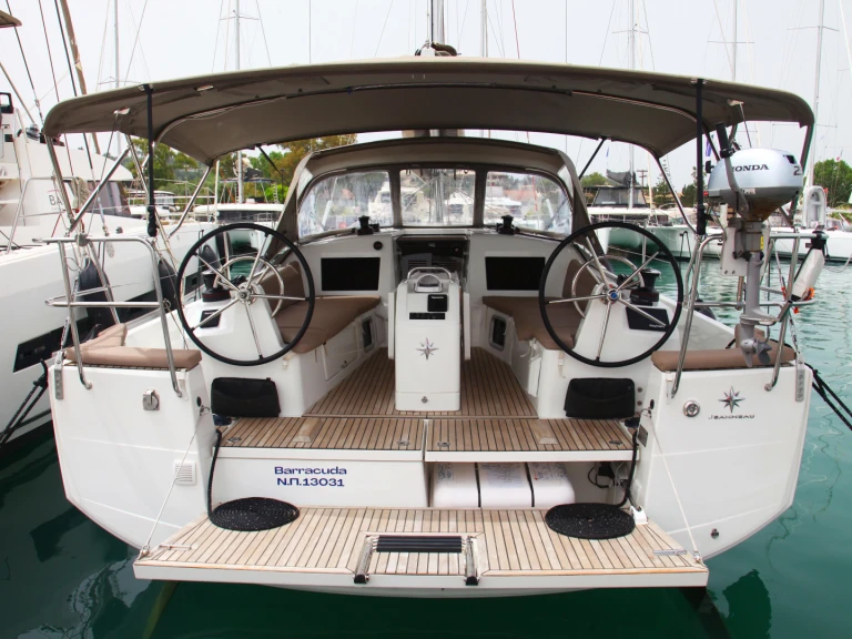 Pronájem jachty v Nidri -Jeanneau Sun Odyssey 410 na Samboatu