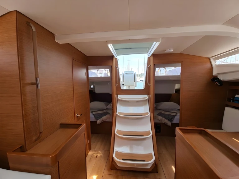 Pronájem Plachetnice v Pula -Jeanneau Sun Odyssey 440