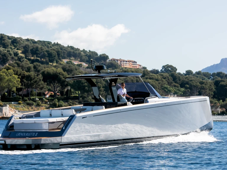Pronájem jachty v Cannes -Pardo Yachts Pardo 43 na Samboatu