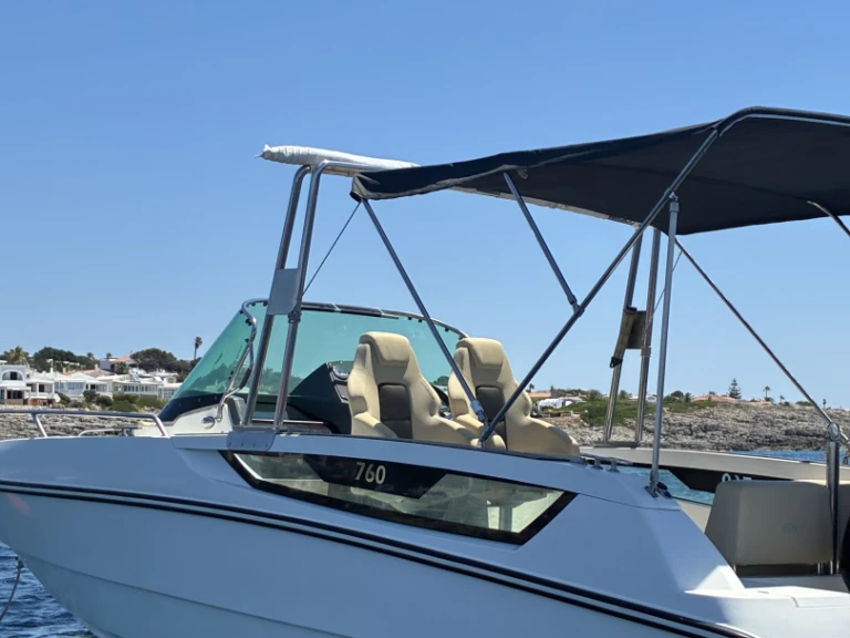 Pronájem Motorová loď v Mahon -Monterey 264 fs