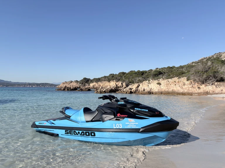 Pronájem Vodní skútr v Itálie -Sea-Doo RXT RS 325