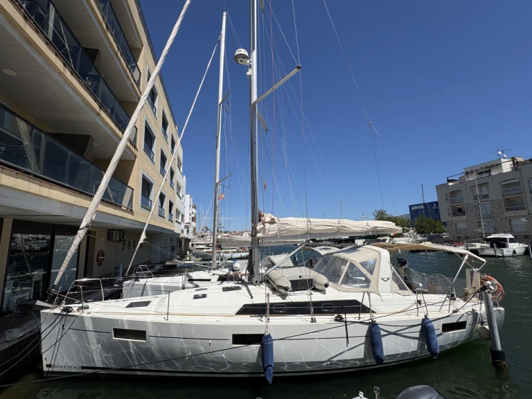 Pronájem jachty v Empuriabrava -Bénéteau Oceanis 41.1 na Samboatu