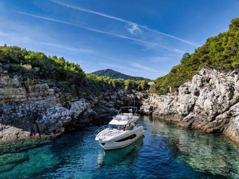 Pronájem lodi Jeanneau Prestige 420 Fly v Dubrovník na Samboatu