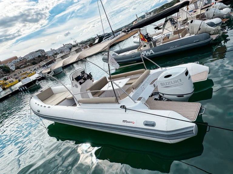 Pronajmout si Bwa Sport 26 GT v Mahon