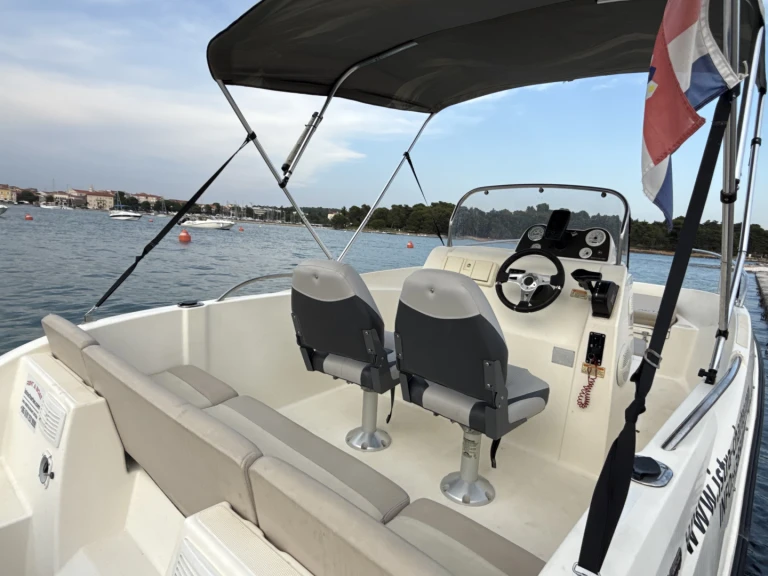 Pronájem lodi Quicksilver Activ 535 Open v Poreč na Samboatu