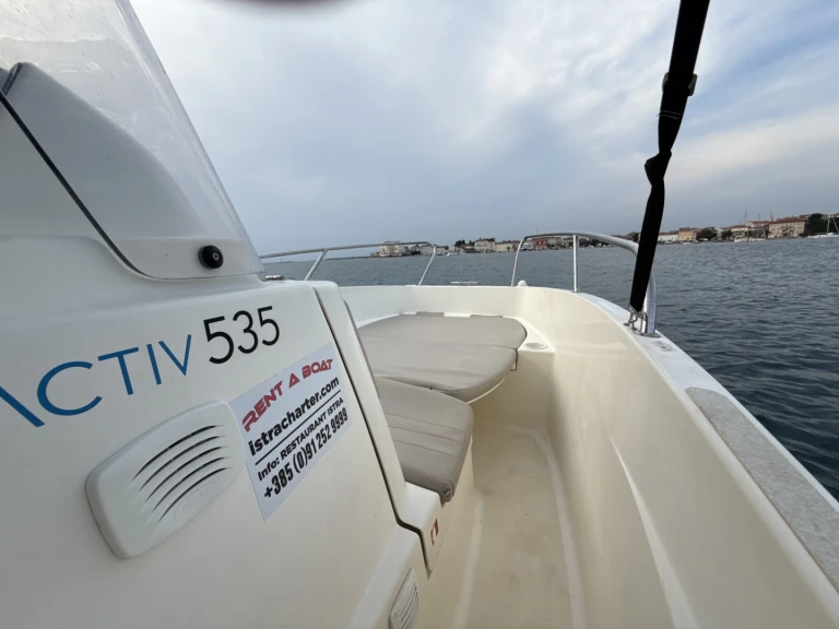 Quicksilver Activ 535 Open jednotlivci a charterové společnosti v Poreč