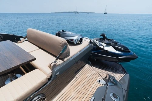 Azimut Azimut 50 jednotlivci a charterové společnosti v Panama City Beach