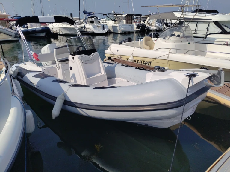 Ranieri Cayman 19 Sport jednotlivci a charterové společnosti v Arcachon